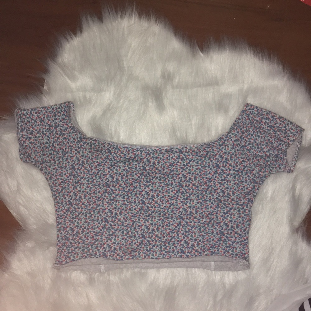 FLORAL OFF THE SHOULDER CROP TOP/HOLLISTER